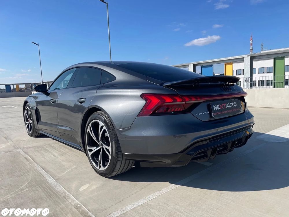 Audi e-tron GT 60 93kWh Quattro - 8