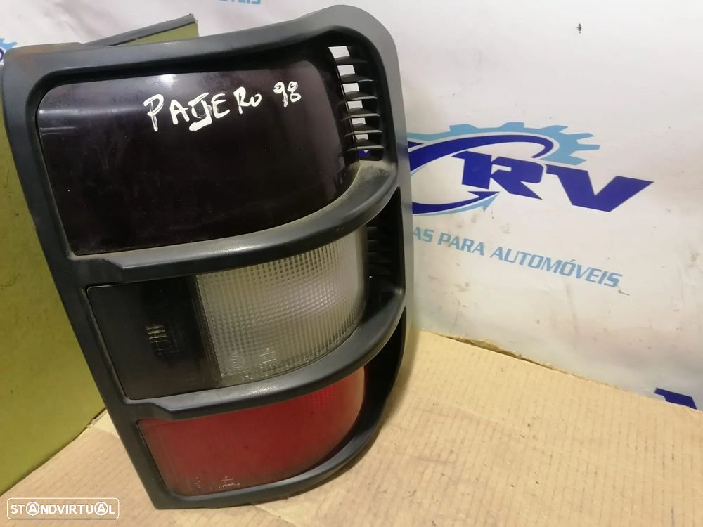 Farolim traseiro Mitsubishi Pajero 1997-2000 direito / esquerdo - 5