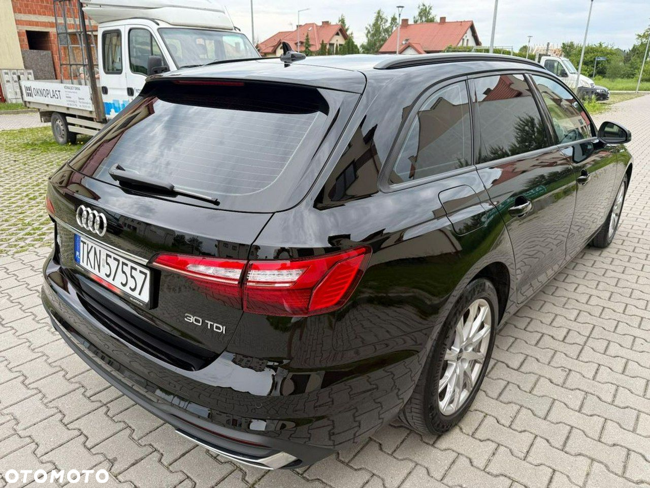 Audi A4 Avant 30 TDI S tronic advanced - 4