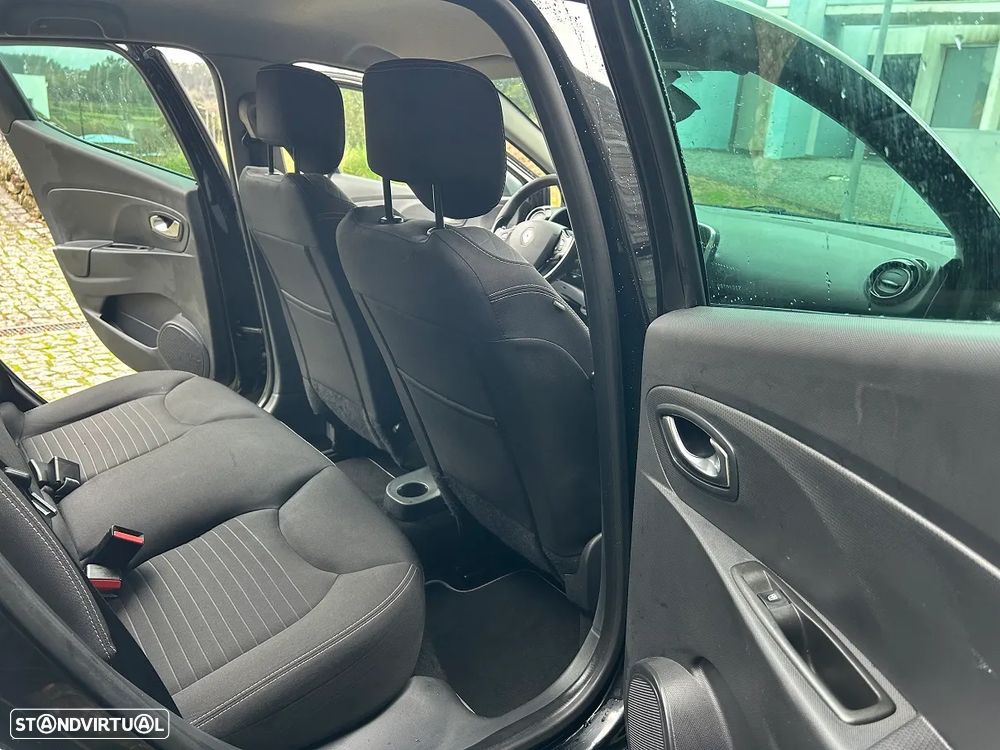 Renault Clio 1.5 dCi GT Line EDC - 17