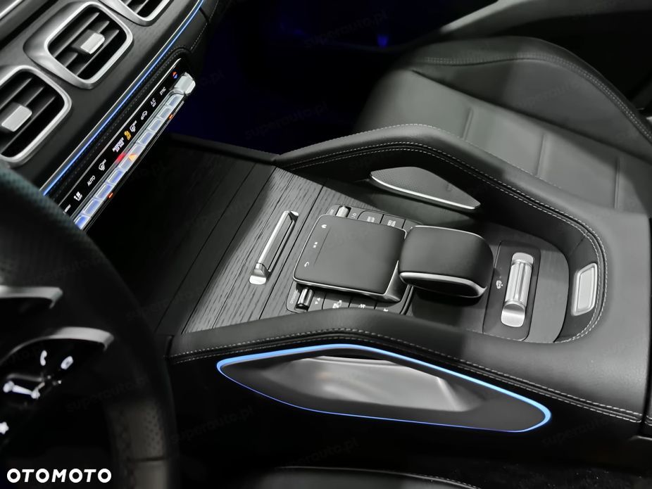 Mercedes-Benz GLE 450 d mHEV 4-Matic AMG Line - 12