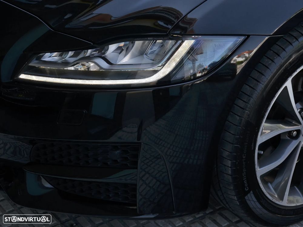 Jaguar XF Sportbrake 2.0 D R-Sport Aut. - 19