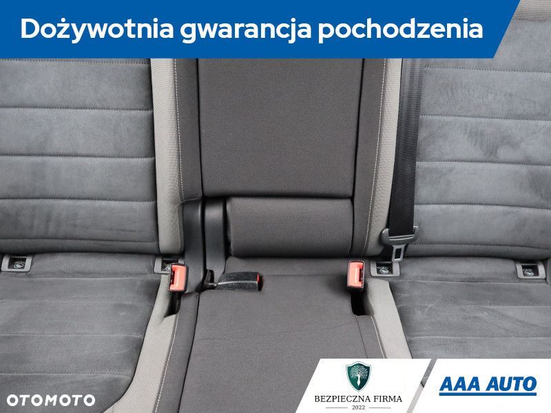 Volkswagen Golf Sportsvan - 11