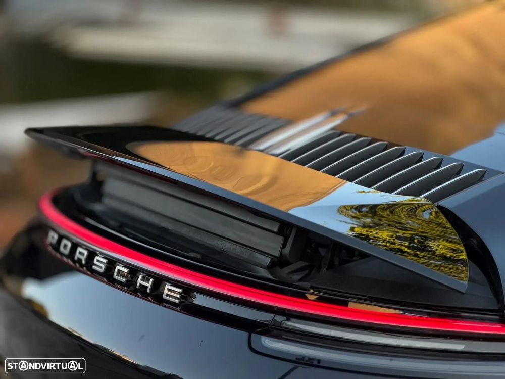 Porsche 911 (992) Carrera 4 PDK - 51