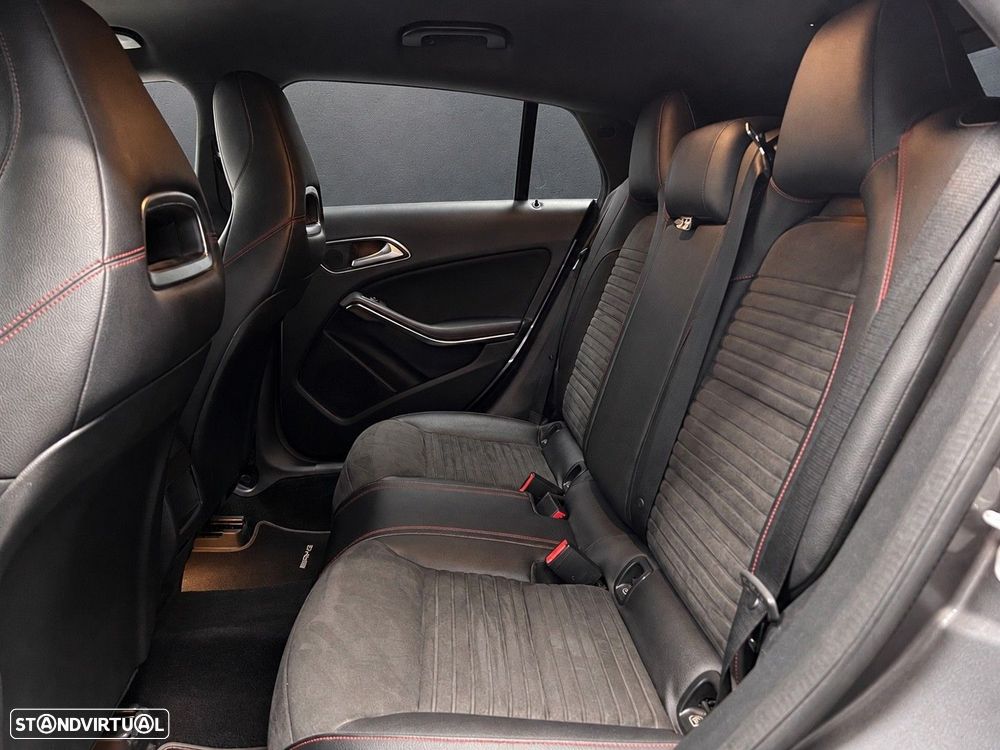 Mercedes-Benz CLA 180 - 15