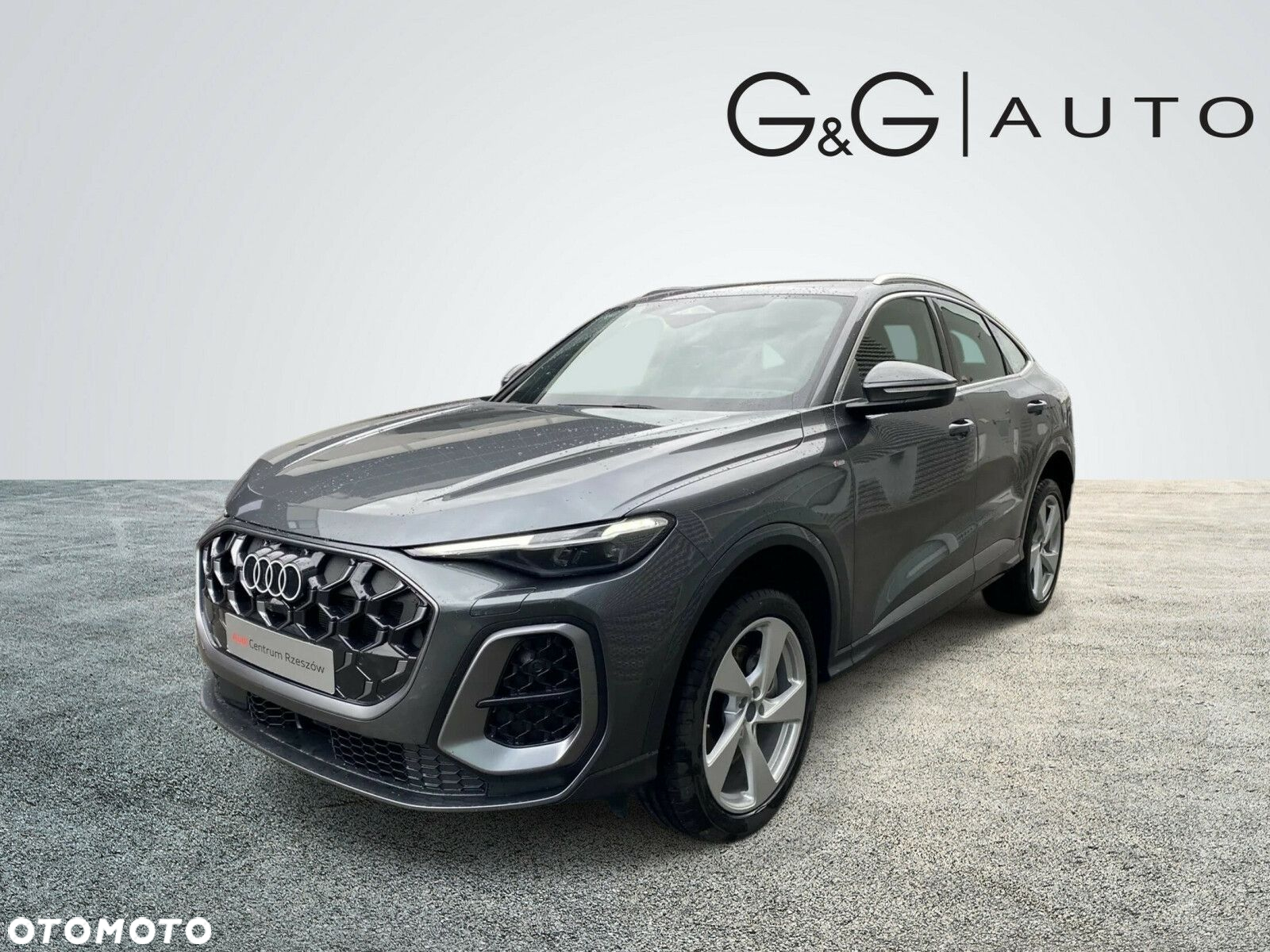 Audi Q5 Sportback - 8