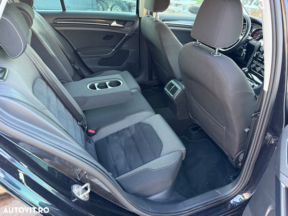 Volkswagen Golf 2.0 TDI (BlueMotion Technology) Highline - 13