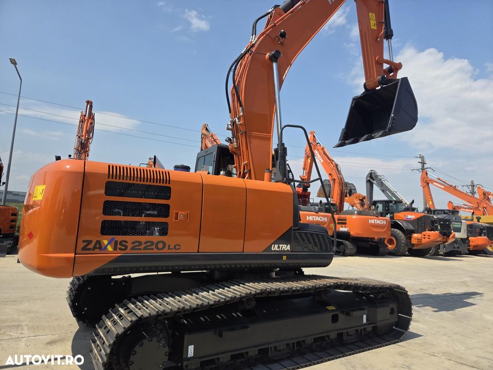 Hitachi 22tone, ZX220, 2025, 8h, NOU, CUPA 1,3mc, inst picon pe brate, aer conditionat, scaun operator pneumatic, CE, posibilitate leasing 5 ani-PROMOTIE 109.500 EUR+Tva - 4