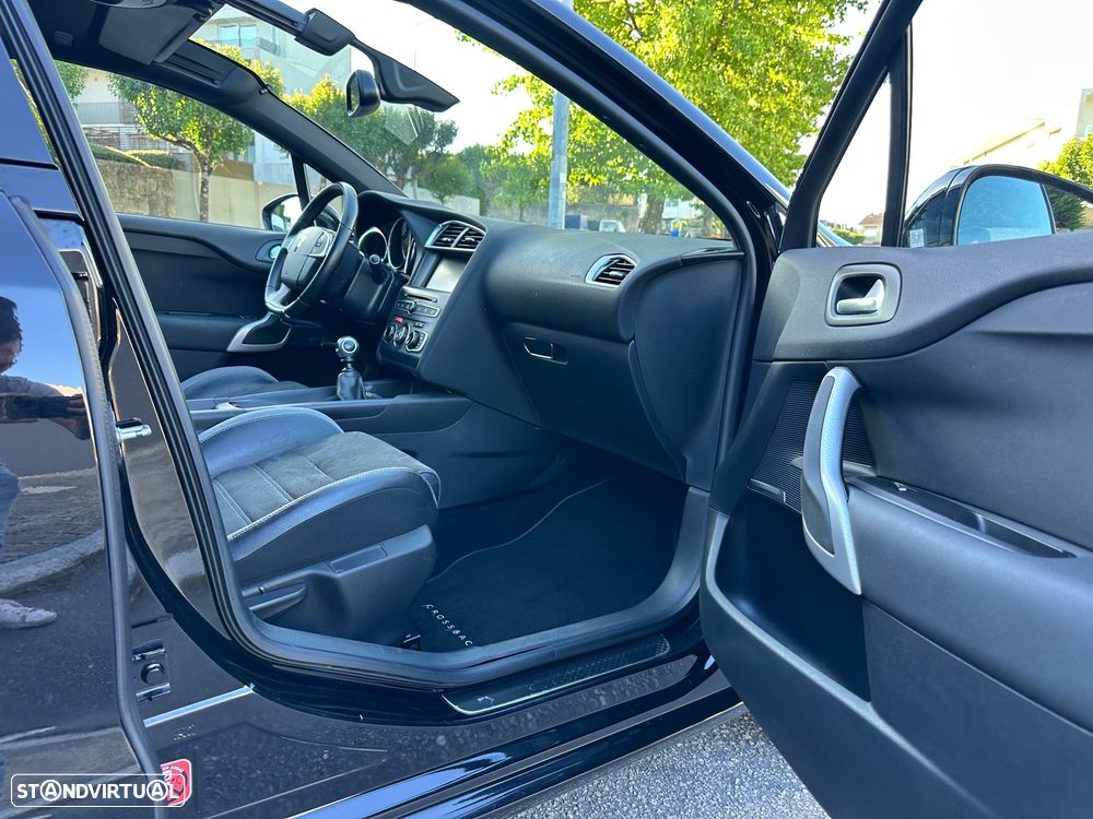 DS DS4 Crossback 1.6 BlueHDi So Chic J18 - 35