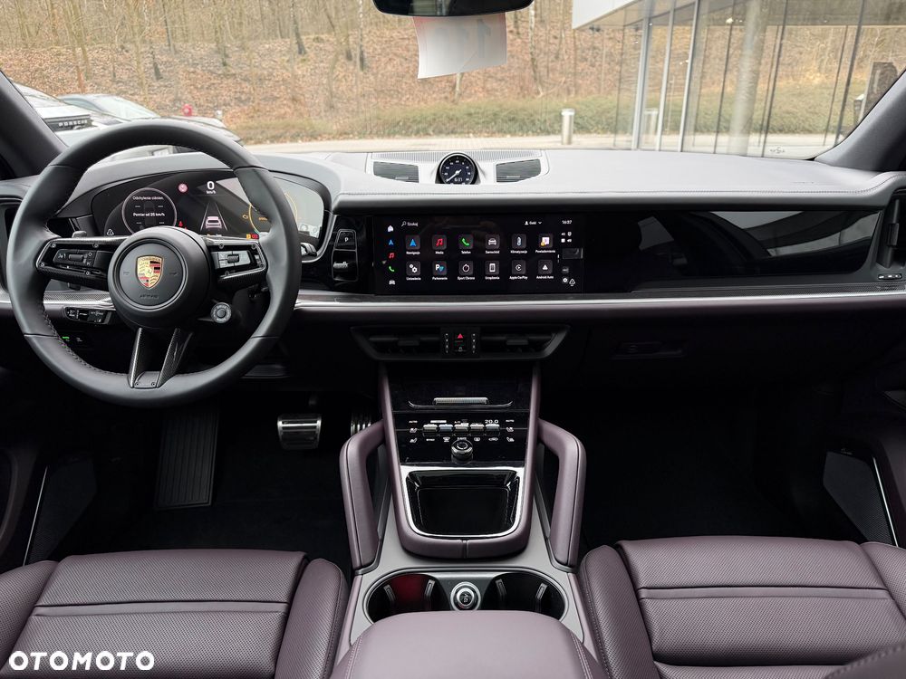 Porsche Cayenne - 24