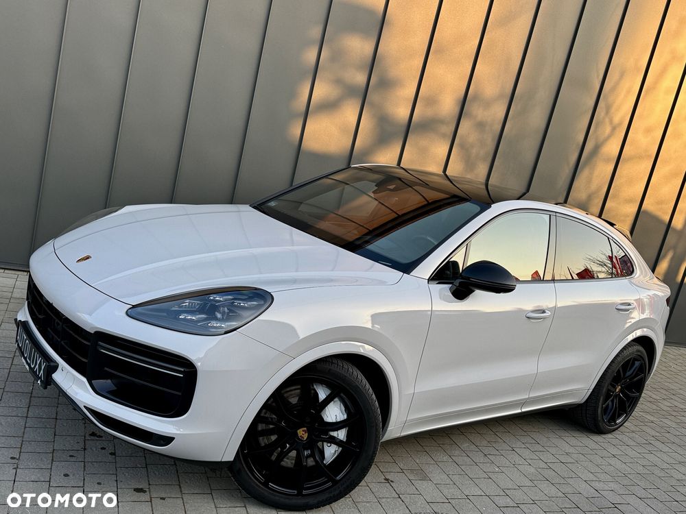 Porsche Cayenne - 38