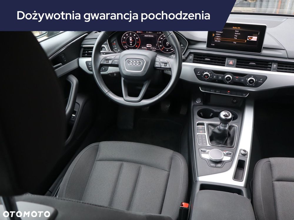 Audi A4 Limousine - 9