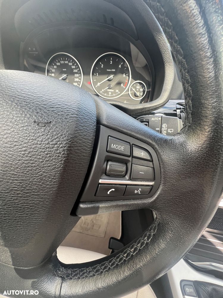 BMW X3 xDrive20d - 14