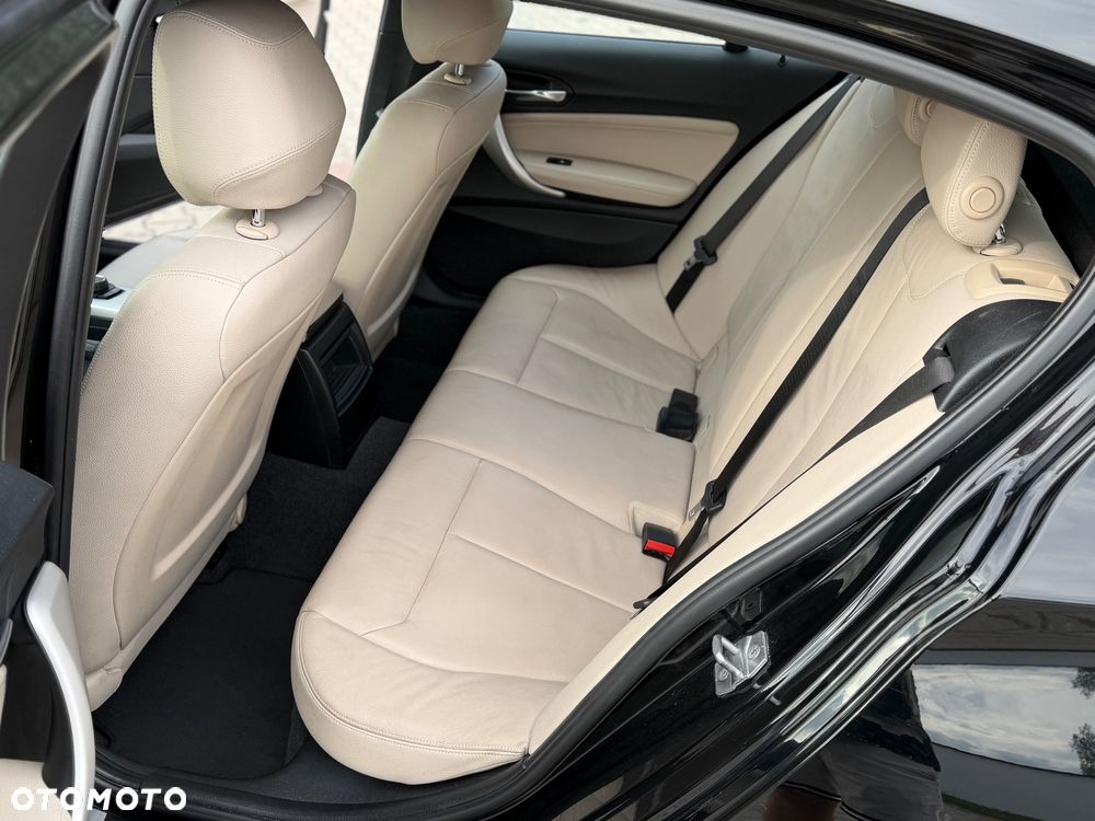 BMW Seria 1 118i - 4