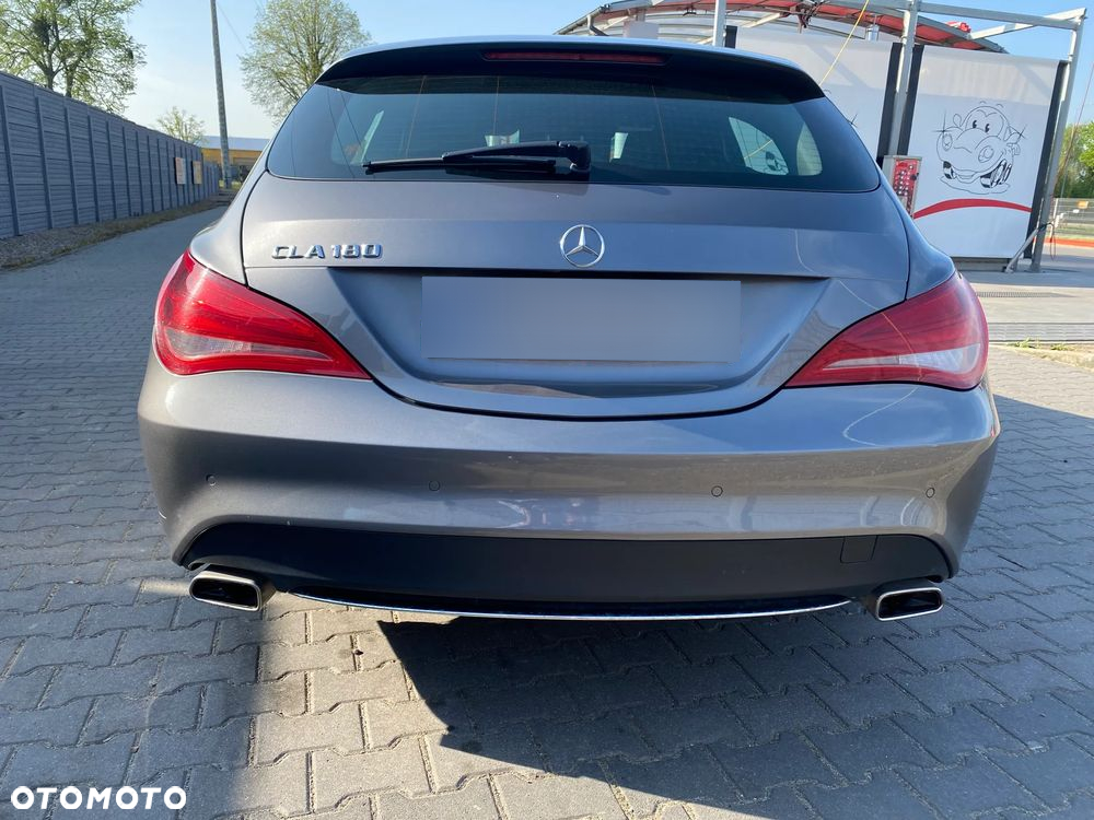 Mercedes-Benz CLA Shooting Brake 180 7G-DCT - 6