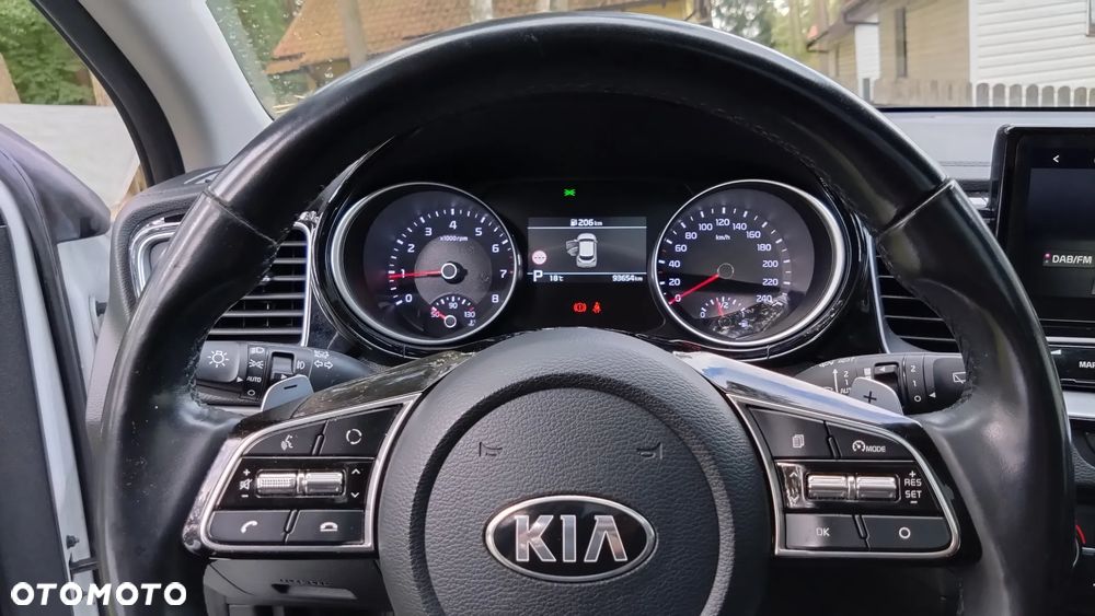 Kia XCeed 1.5 T-GDI L Business Line DCT - 27