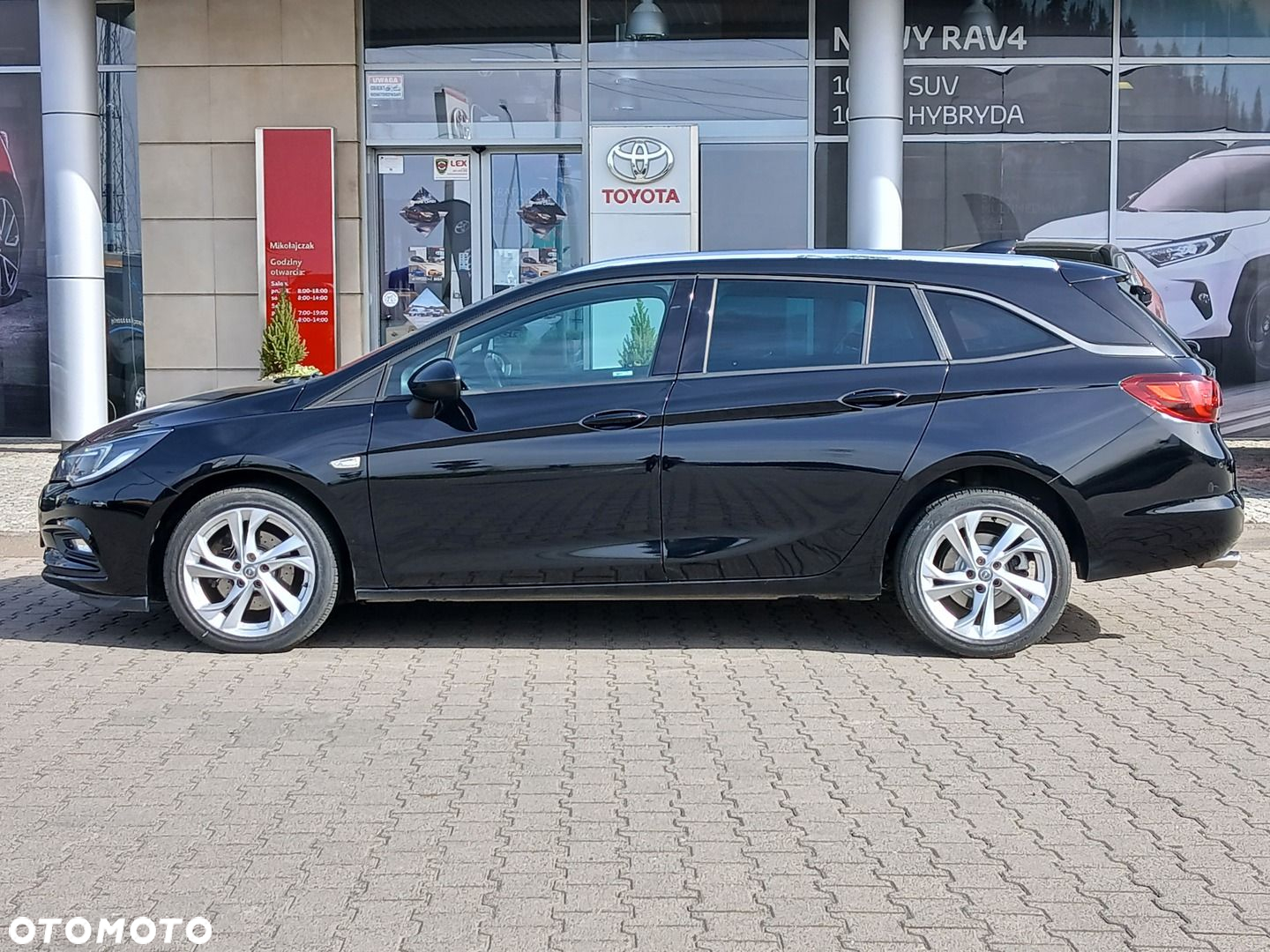 Opel Astra V 1.6 CDTI Dynamic S&S - 3