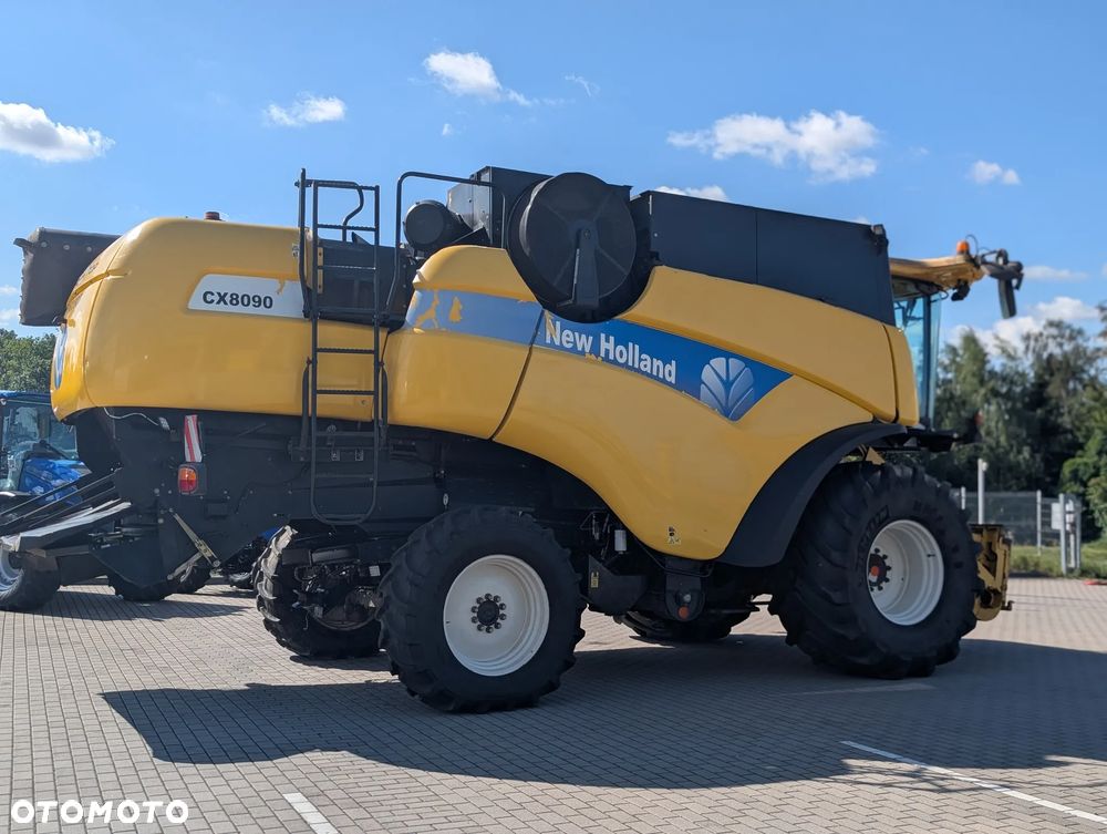 New Holland CX8090 - 3