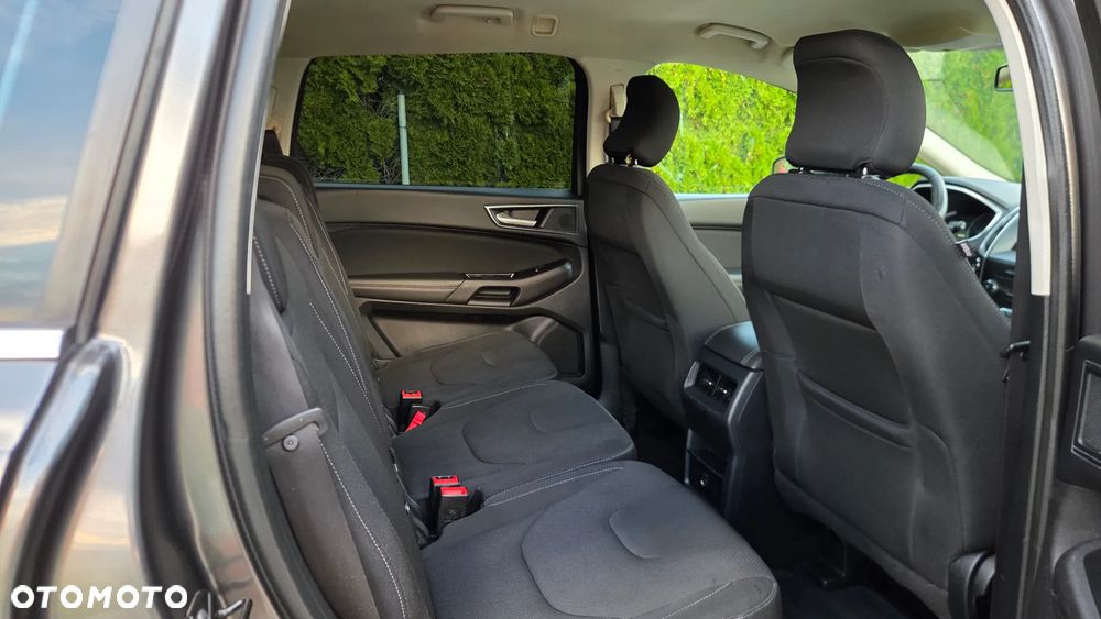 Ford S-Max - 21