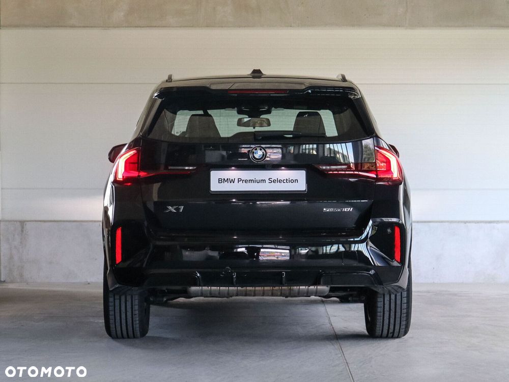 BMW X1 - 8
