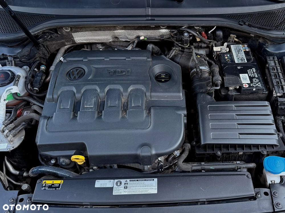 Volkswagen Passat 2.0 TDI SCR Comfortline DSG - 23