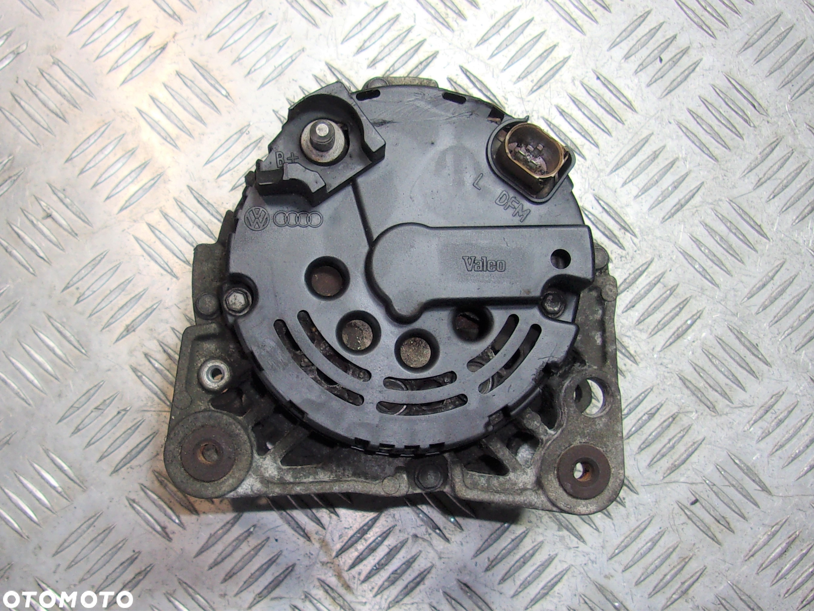 Toledo II Octavia II Golf IV plus Bora - alternator 1.4 1.6 16V 1.9 TDI - 4