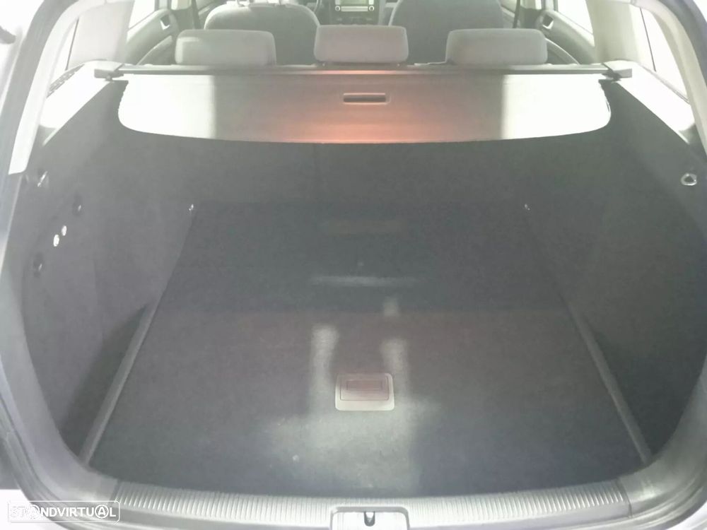 VW Golf Variant - 35