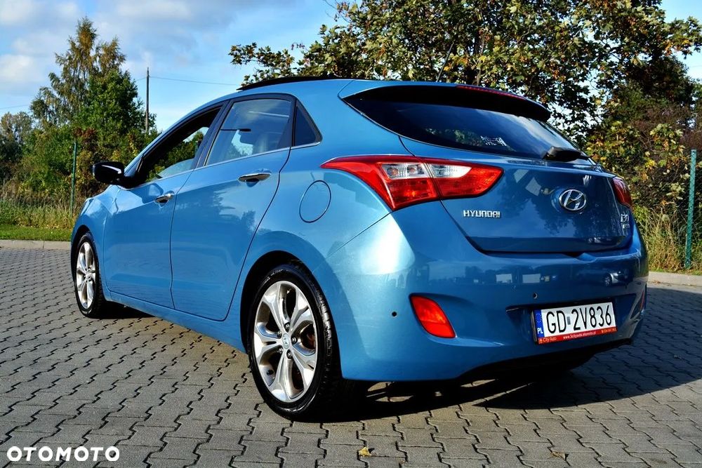 Hyundai i30 1.6 CRDi Premium - 11