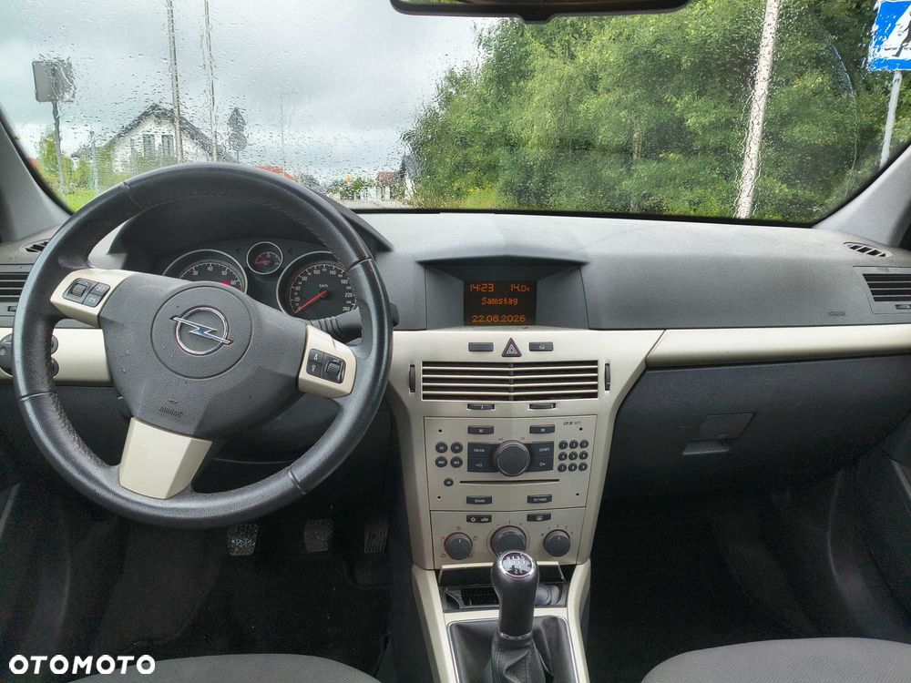 Opel Astra - 8