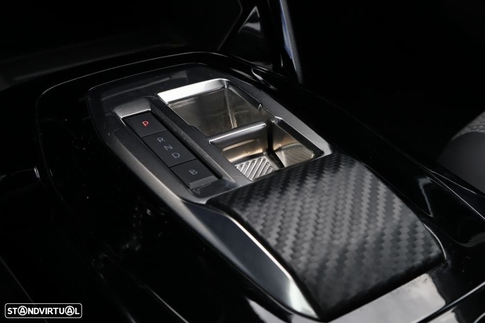 Peugeot e-2008 54 kWh Allure - 7