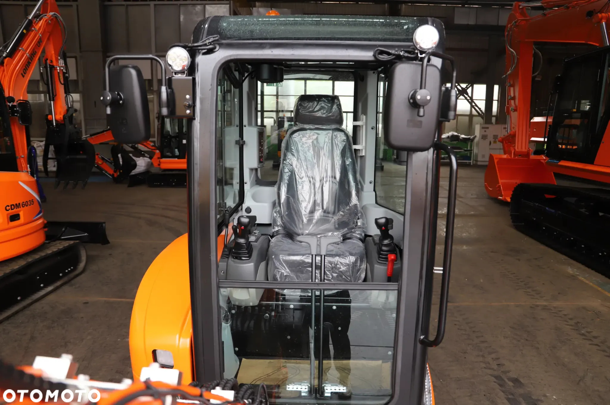 Lonking CDM6025 - 3