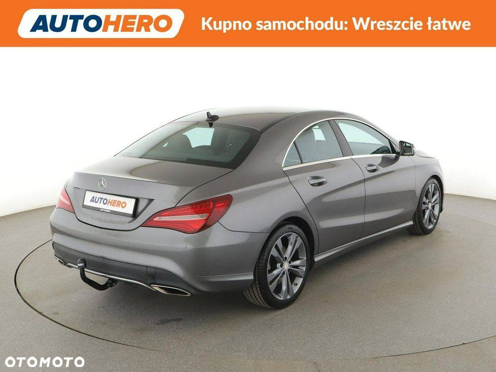 Mercedes-Benz CLA 180 7G-DCT - 8