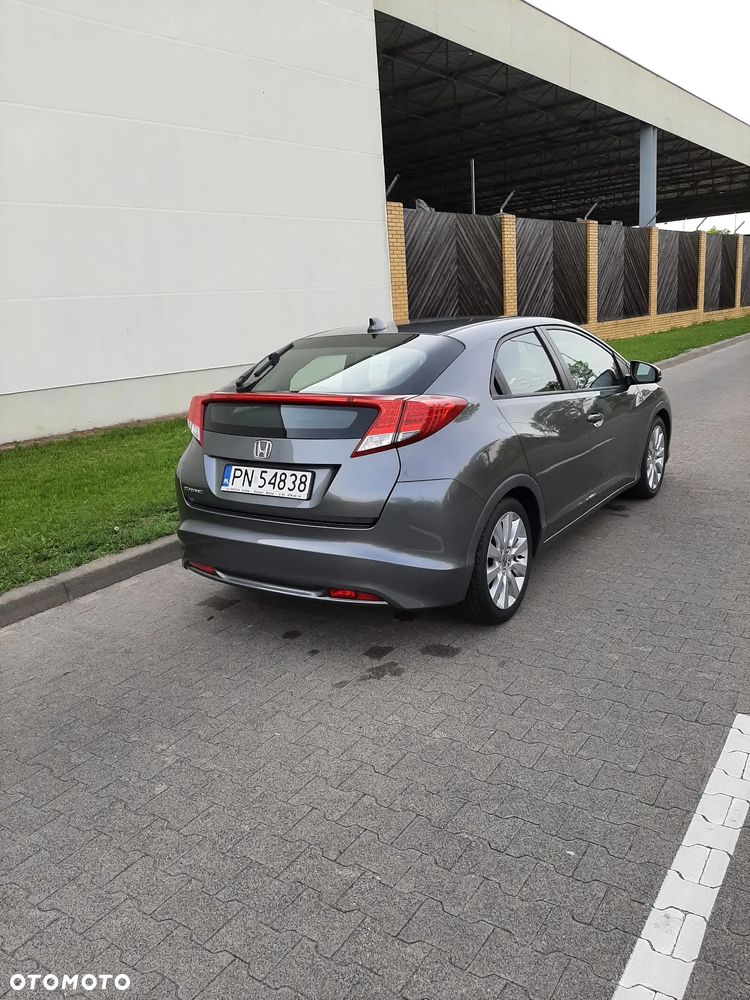 Honda Civic 1.8 Sport - 18