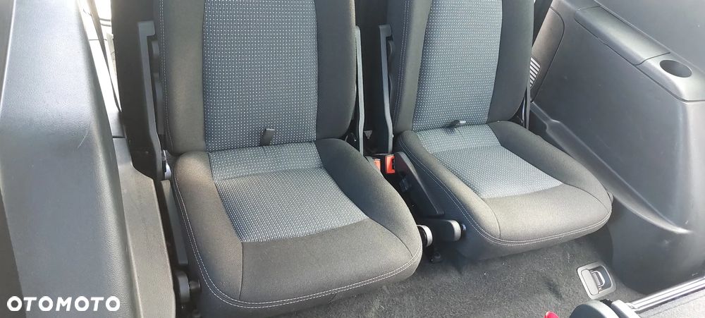 Ford S-Max 2.0 Trend - 12