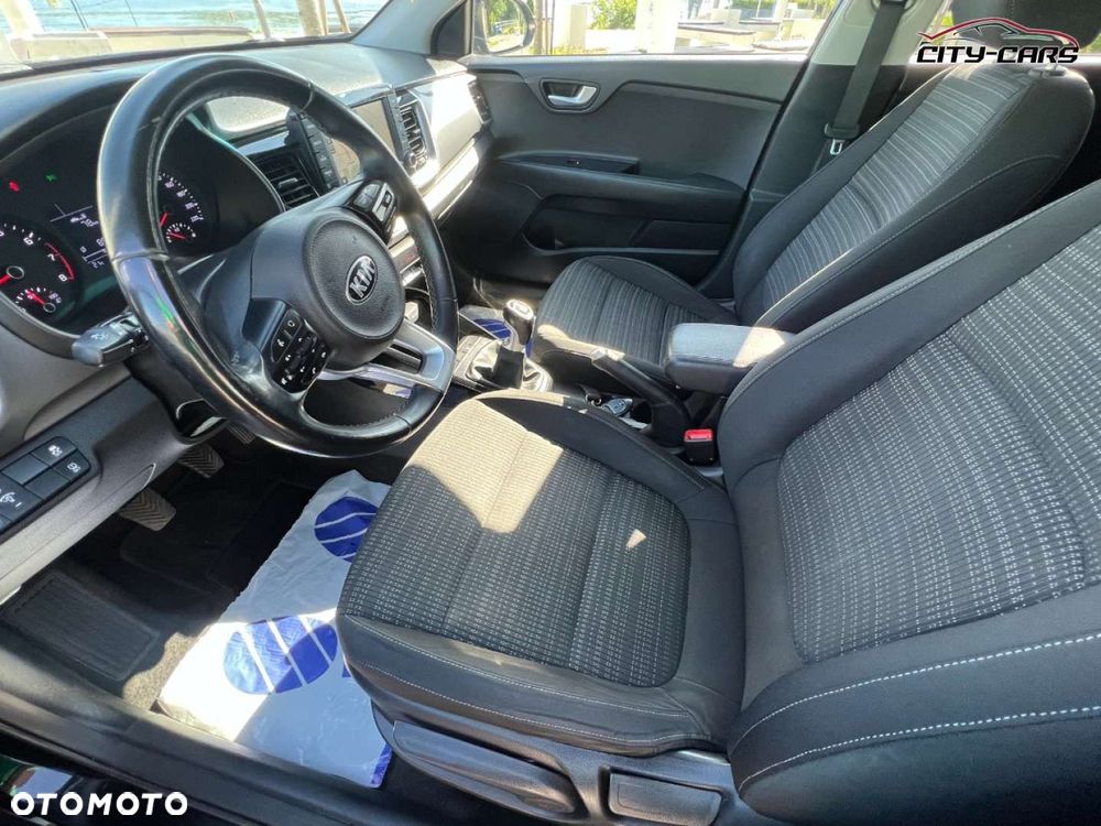 Kia Stonic - 24