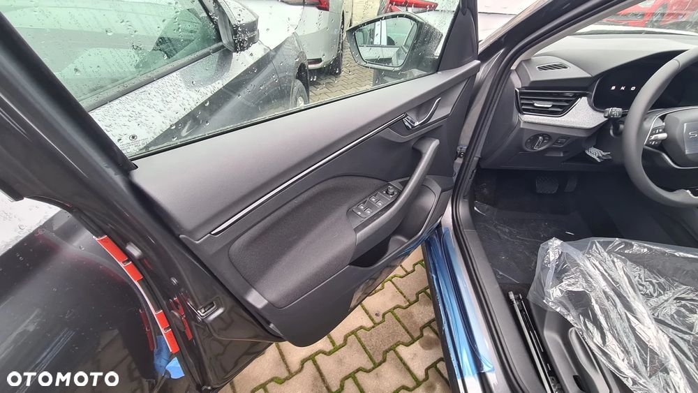 Skoda Kamiq 1.5 TSI Drive DSG - 5