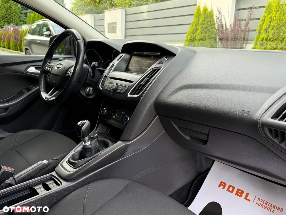 Ford Focus - 9