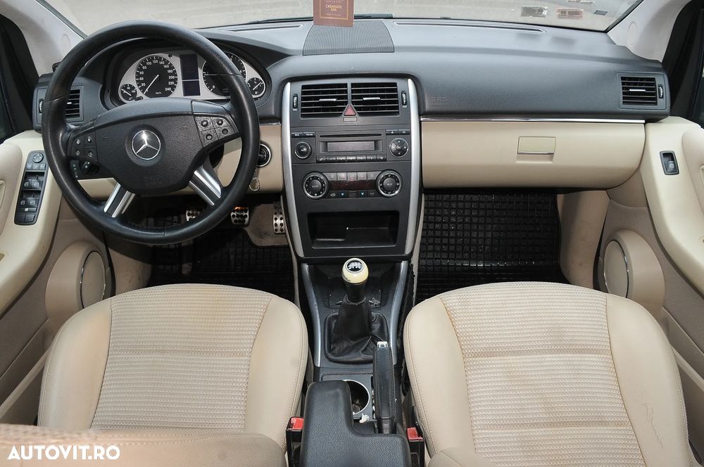 Mercedes-Benz B 180 CDI - 7
