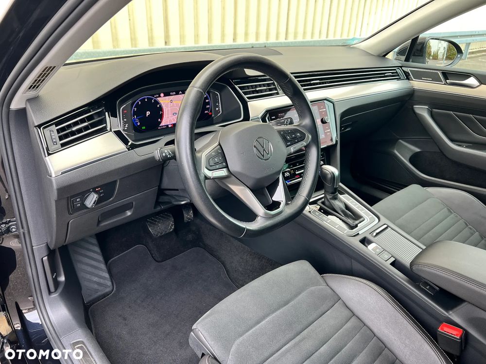 Volkswagen Passat 2.0 TSI Elegance DSG - 14