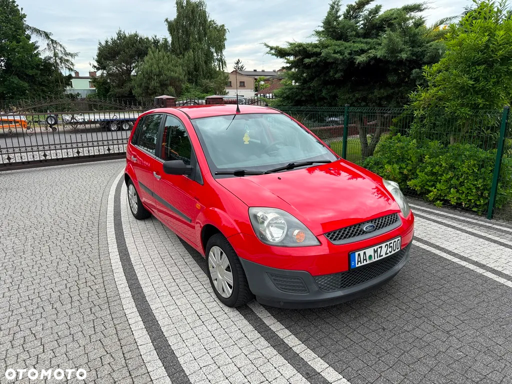 Ford Fiesta 1.3 Ambiente - 3