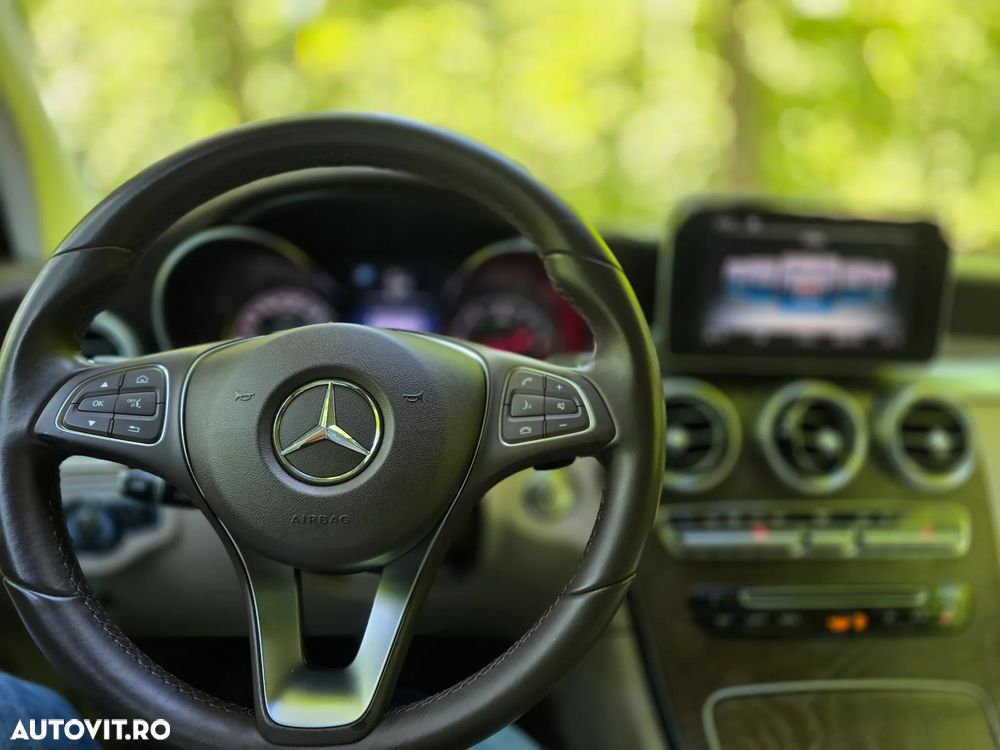 Mercedes-Benz GLC - 11