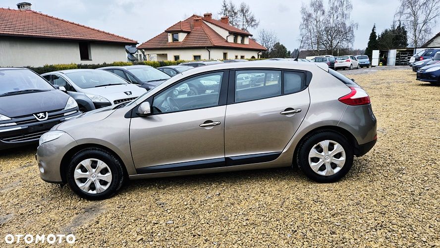 Renault Megane 1.6 16V 100 Expression - 23