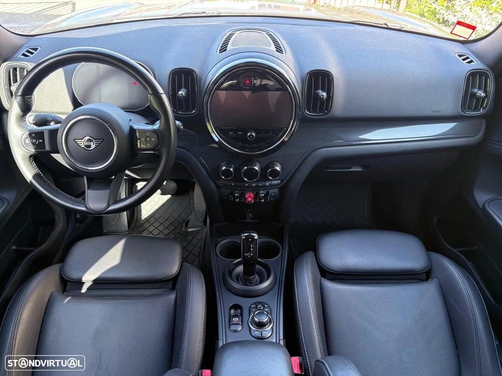 MINI Countryman Cooper D Premium Classic Auto - 7