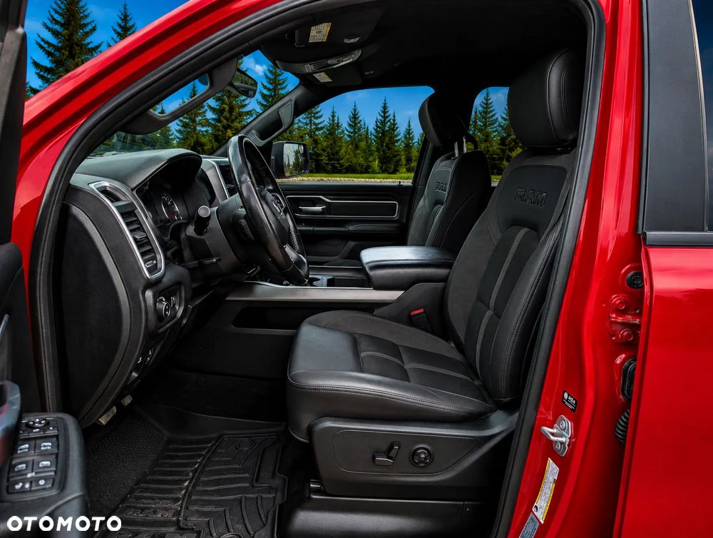 RAM 1500 Quad Cab Laramie - 14