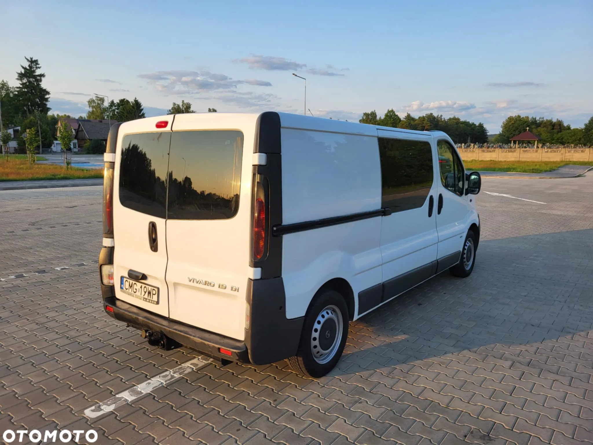 Opel Vivaro - 4
