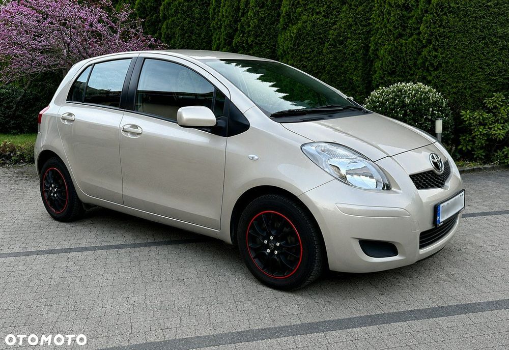 Toyota Yaris - 6