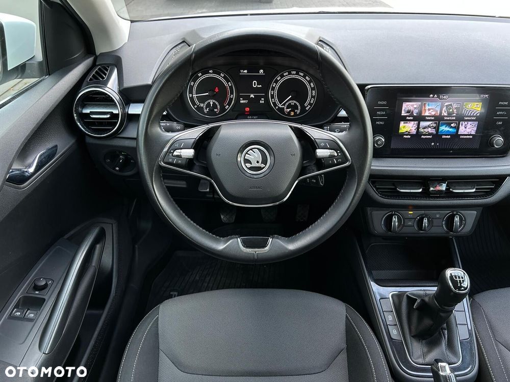 Skoda Fabia 1.0 Ambition - 7