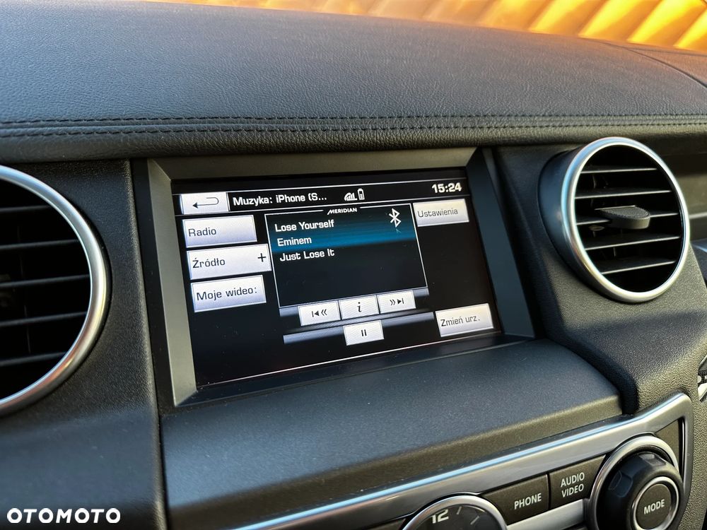 Land Rover Discovery 3.0SD V6 SE - 38