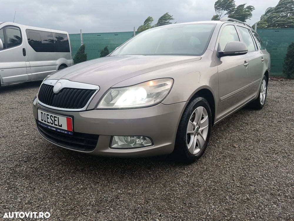 Skoda Octavia 2.0 TDI DPF Ambition - 2