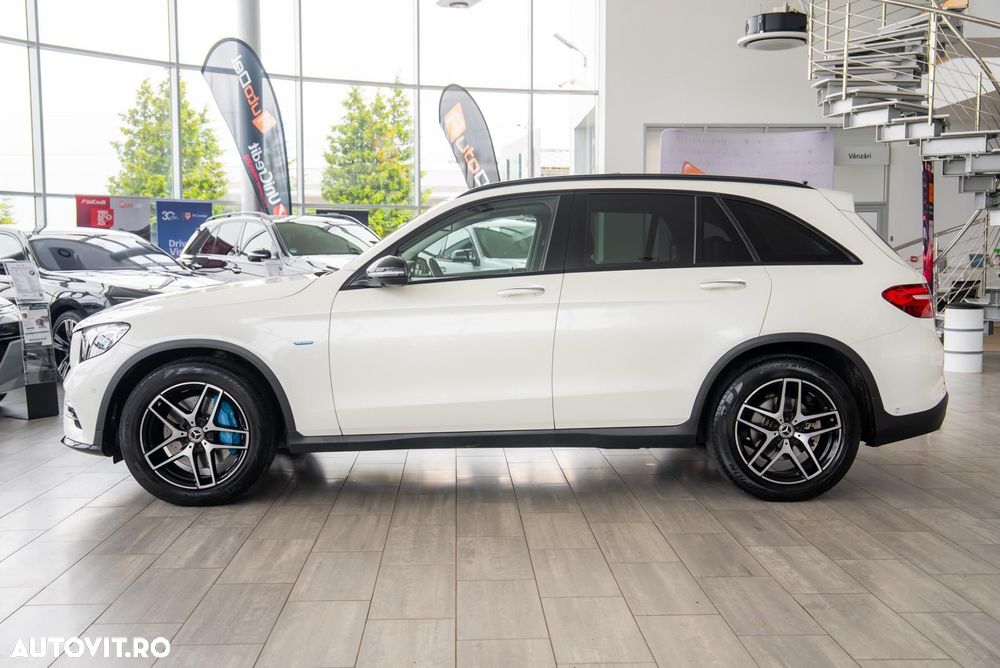 Mercedes-Benz GLC - 11